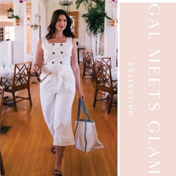 Gal Meets Glam White Linen Jumpsuit with Wide-Leg Fit - Picture 2 of 11